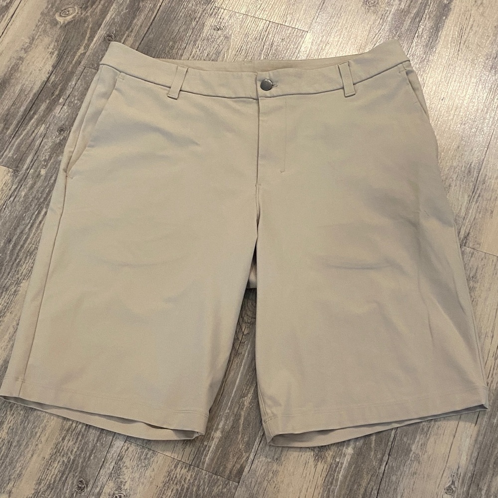 Lululemon Commission Relaxed Fit Short 11" *Warpstreme Cream W34 M7AWRS
